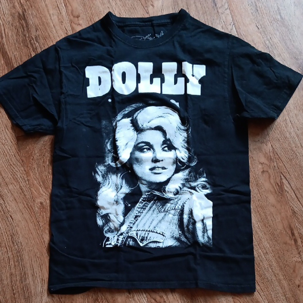 Black Dolly Graphic T-Shirt